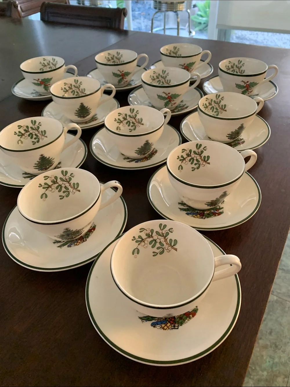Cuthbertson Christmas Tree Teacup and Saucer Set - White with Green Trim -12